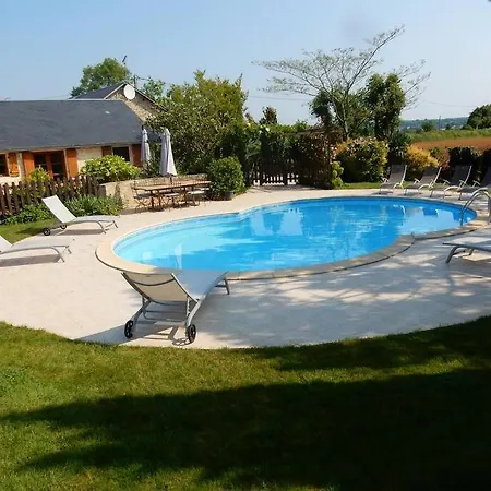 3 Self-contained With Pool And Games *