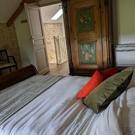 3 Self-contained With Pool And Games بيت للعطل