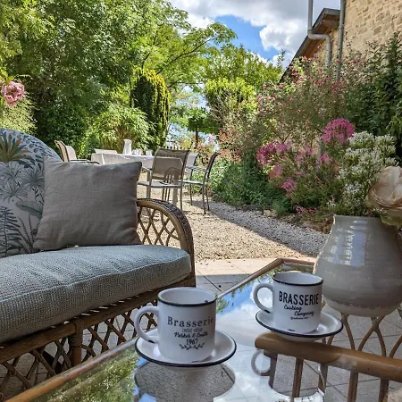 Holiday home 3 Self-contained With Pool And Games