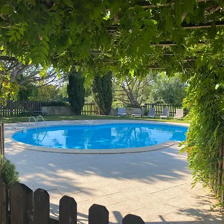 3 Self-contained With Pool And Games Saint-Georges-de-Noisné