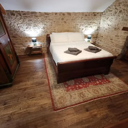 3 Self-contained With Pool And Games Hébergement de vacances *