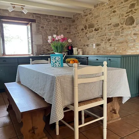 3 Self-contained With Pool And Games Hébergement de vacances