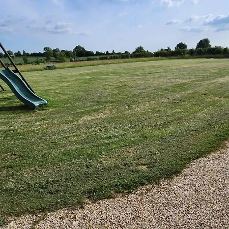 3 Self-contained With Pool And Games بيت للعطل Saint-Georges-de-Noisné