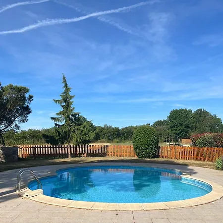 بيت للعطل 3 Self-contained With Pool And Games *