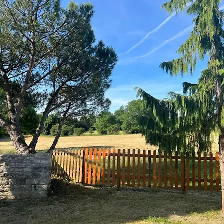 3 Self-contained With Pool And Games *