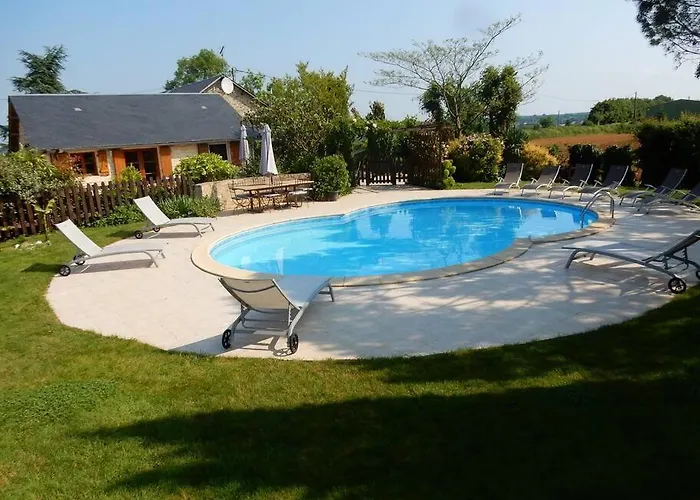 3 Self-contained With Pool And Games *