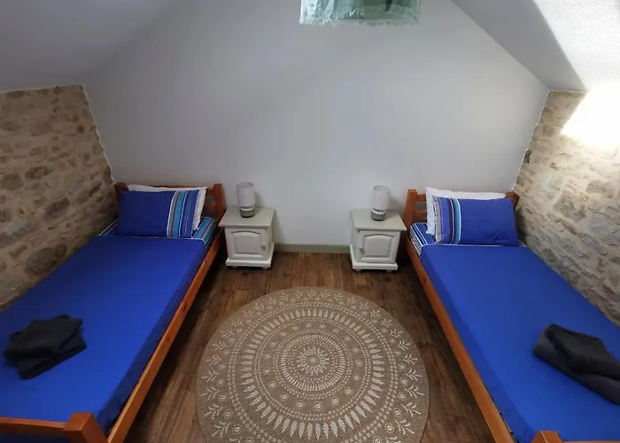 3 Self-contained With Pool And Games Vakantiehuis *