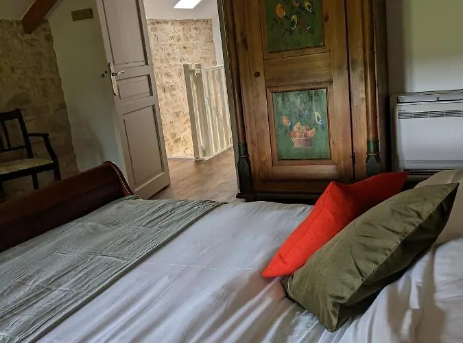 3 Self-contained With Pool And Games Vakantiehuis