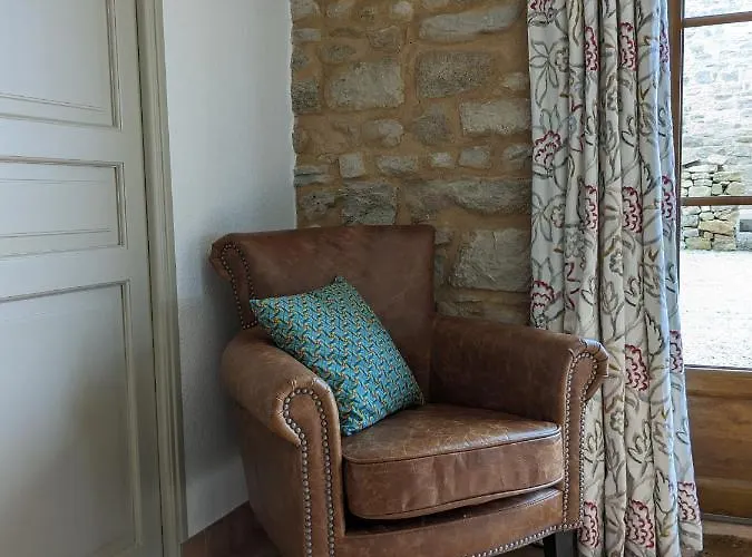 3 Self-contained With Pool And Games * Saint-Georges-de-Noisné