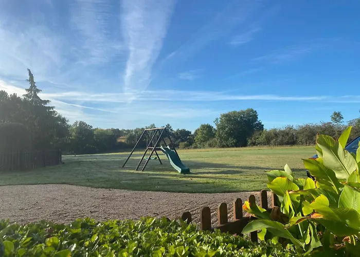 3 Self-contained With Pool And Games Vakantiehuis