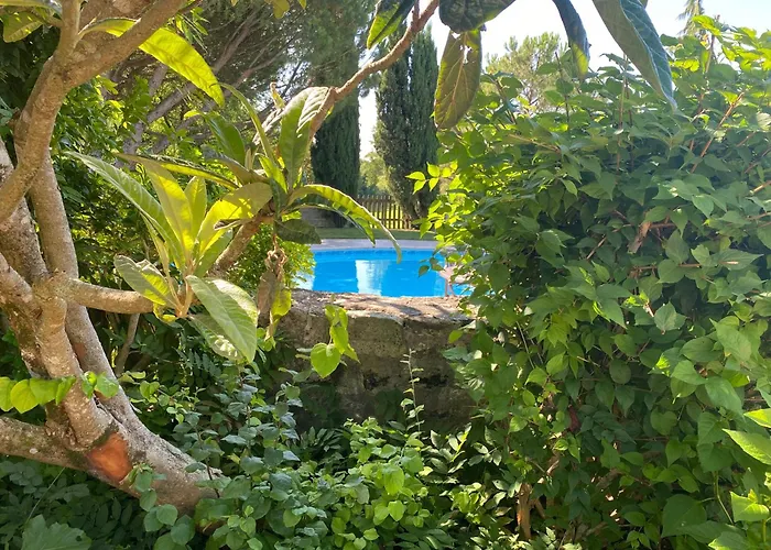 3 Self-contained With Pool And Games Vakantiehuis