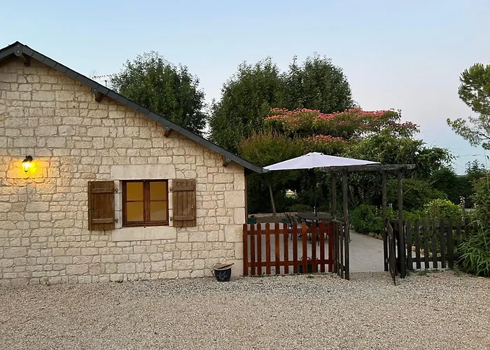 Vakantiehuis 3 Self-contained With Pool And Games