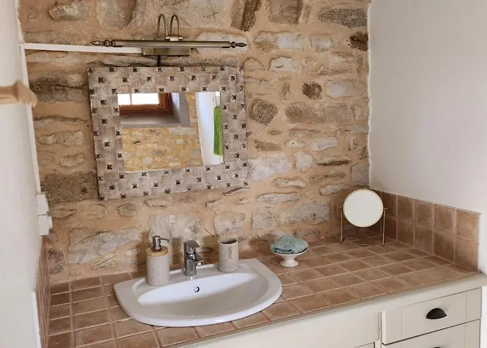 Vakantiehuis 3 Self-contained With Pool And Games Saint-Georges-de-Noisné