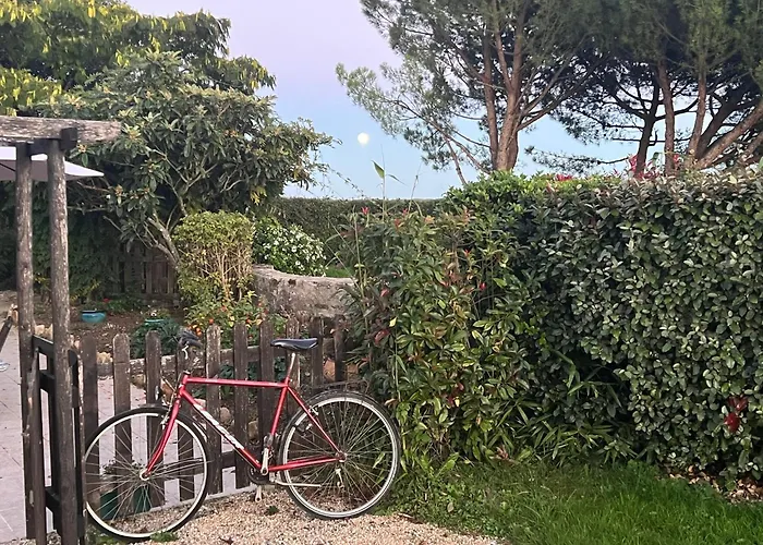 3 Self-contained With Pool And Games Saint-Georges-de-Noisné