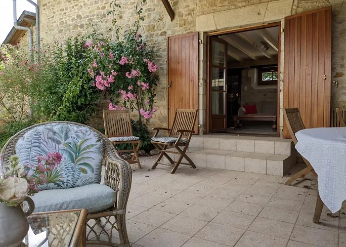 Vakantiehuis 3 Self-contained With Pool And Games *