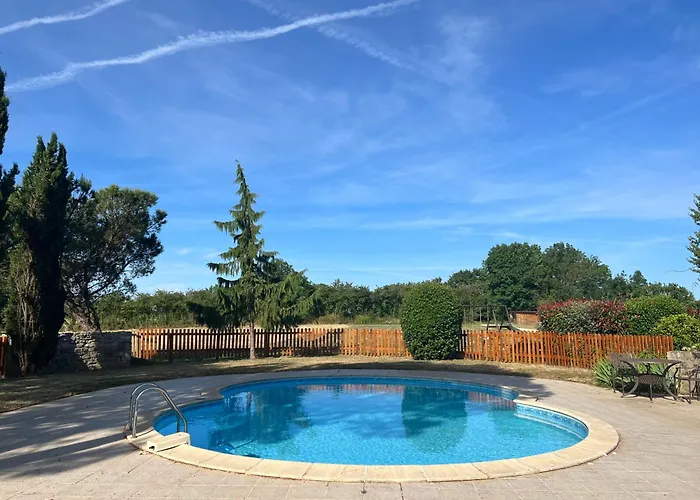 Vakantiehuis 3 Self-contained With Pool And Games *