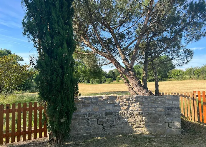 3 Self-contained With Pool And Games